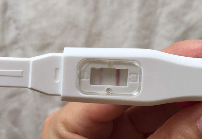 验孕棒测试怀孕了，还需要去医院吗？